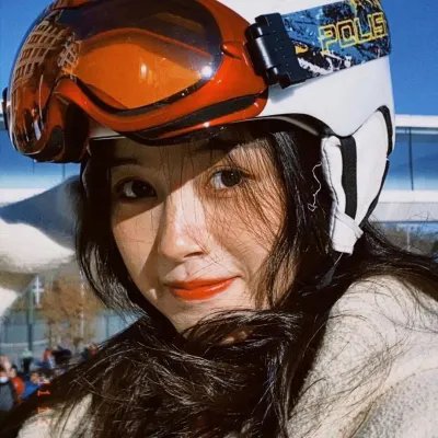 铁窗外的春天